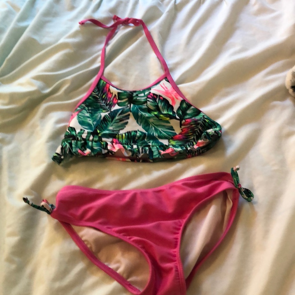 Cat and jack girls swim suit